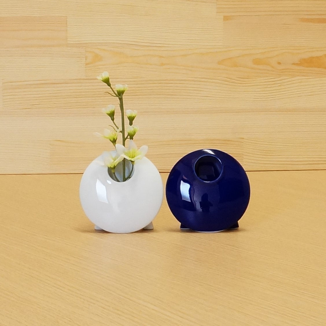 HASAMI VASE NAVY