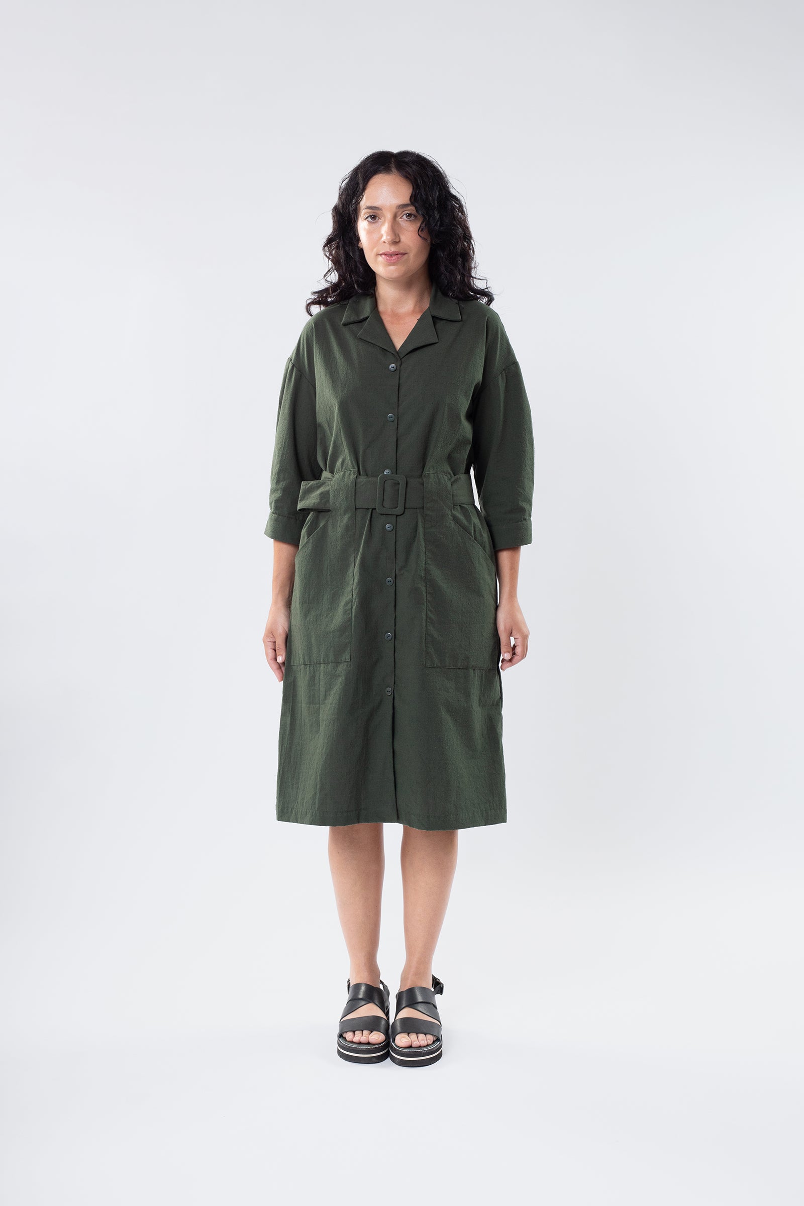 ATMOSPHERIC DRESS / OVERCOAT OLIVE
