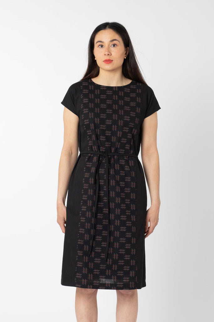 UNDULATE DRESS BLACK & RED PRINT